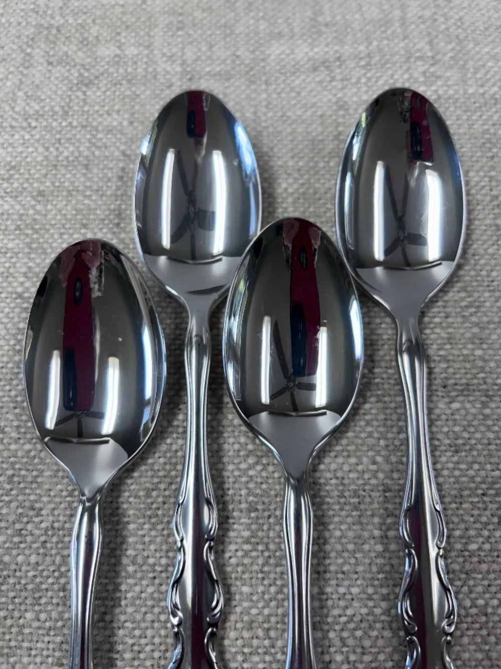 Lot of 4 Reed & Barton Regency Soup Spoons 18/8 Stainless Flatware